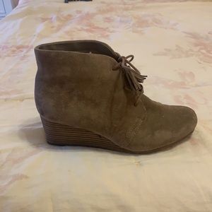 DSW Dr. Scholl’s bootie 8.5